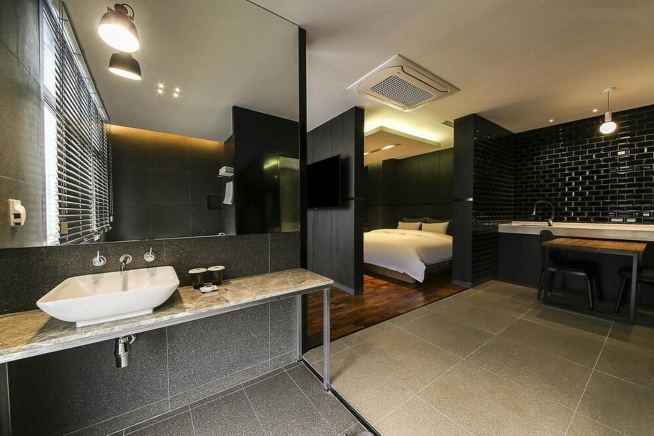 Yeoubi Hotel Ilsan Ni Extérieur photo
