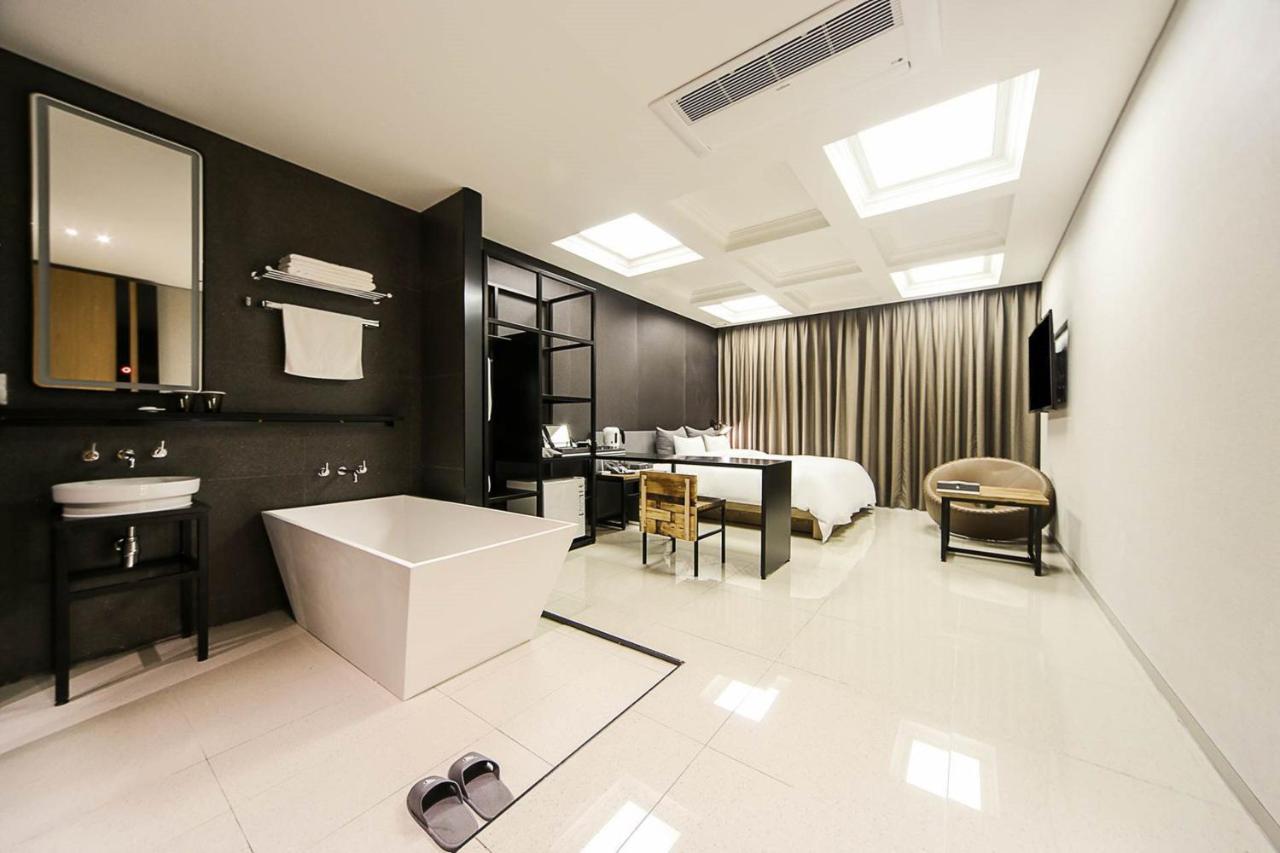 Yeoubi Hotel Ilsan Ni Extérieur photo
